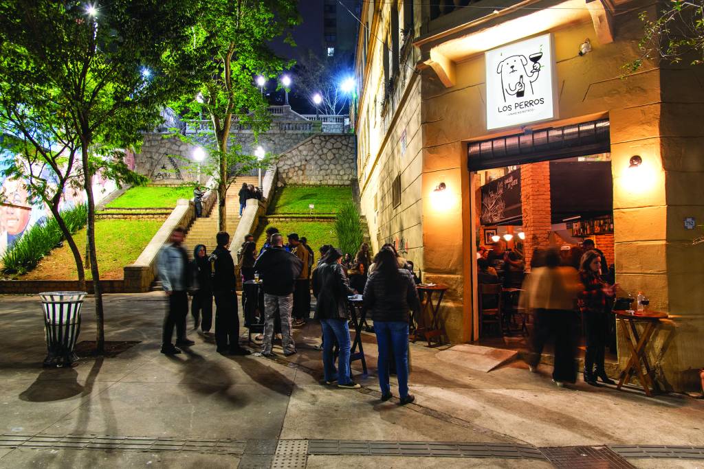 Los Perros é o melhor Bar Bom e Barato de SP pelo COMER & BEBER 2025
