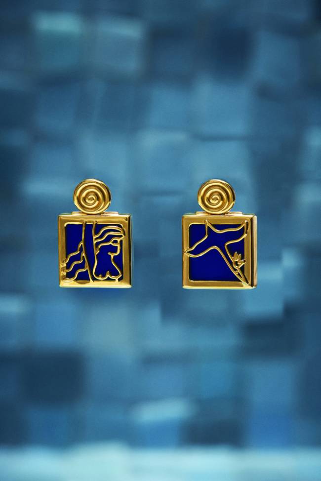 brincos-com-desenhos-de-Lina