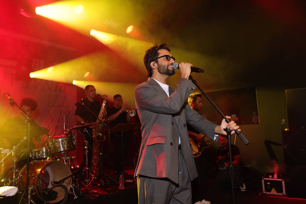 Famosos celebram 120 anos de Pinacoteca em baile de gala