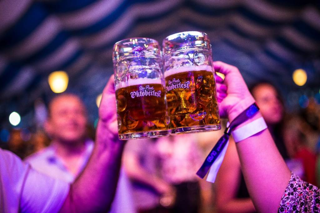 São Paulo Oktoberfest 2025 tem rótulo próprio de cerveja inédita