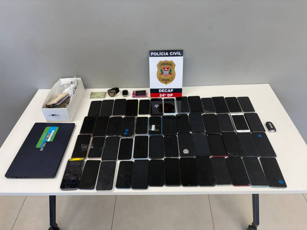 Polícia recupera 52 celulares roubados e prende casal suspeito dos furtos