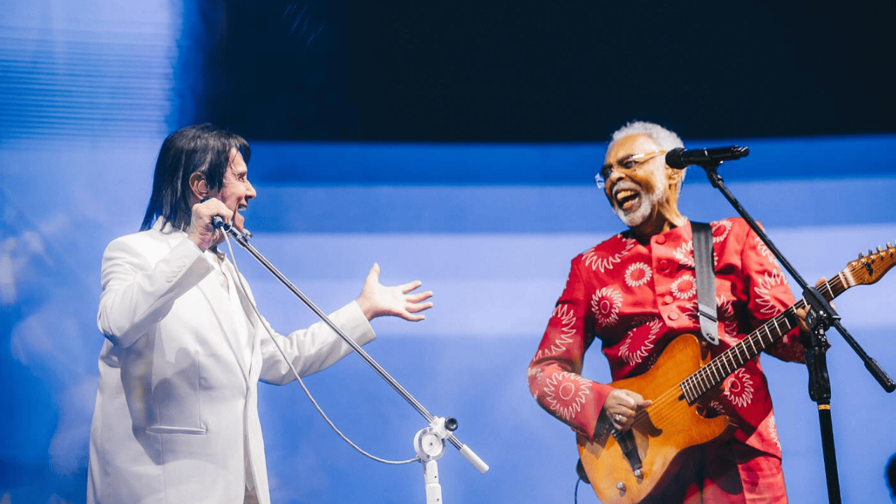 Último show de Gilberto Gil em SP teve presença de Roberto Carlos e mensagem para Preta