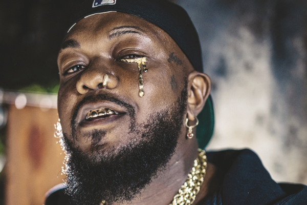 Djonga faz show em São Paulo com Marina Sena, Dexter e Samuel Rosa