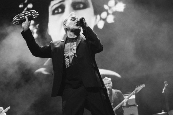 Morrissey cancela show em São Paulo por “extremo esgotamento”