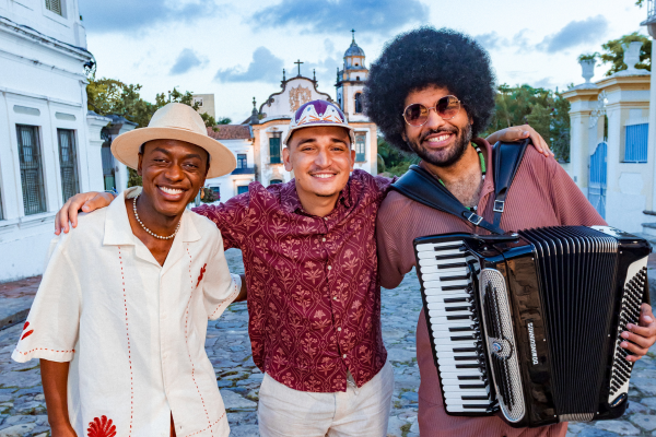 Dominguinho: Jota.pê, João Gomes e Mestrinho anunciam segundo álbum do projeto em show em SP
