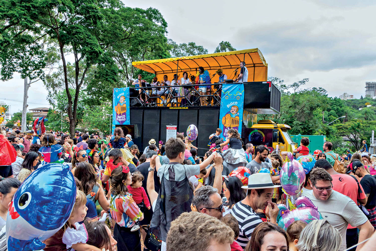 bloco berço elétrico1.jpg