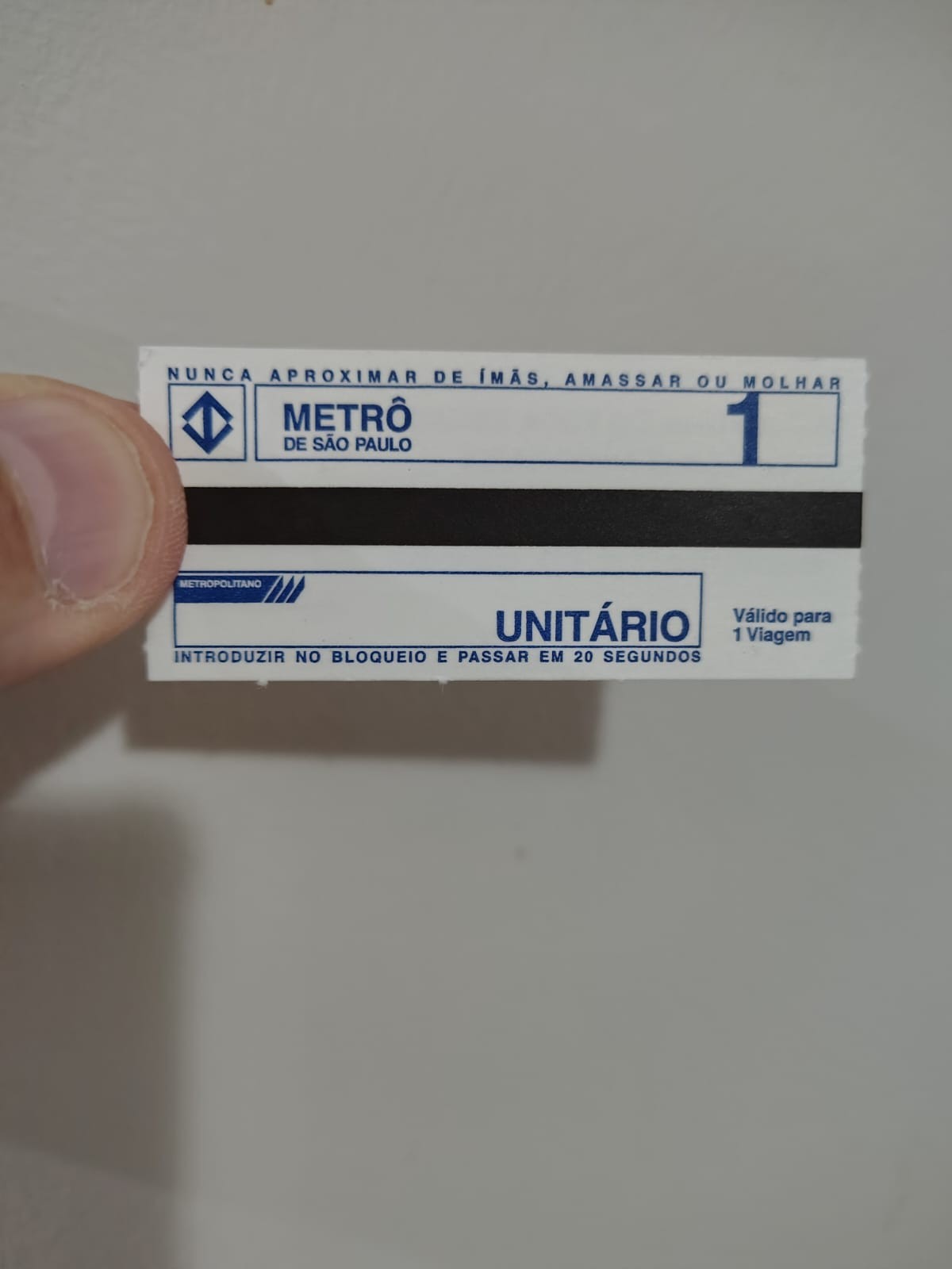 Fim de uma era: Metrô de SP deixará de aceitar bilhetes magnéticos em outubro
