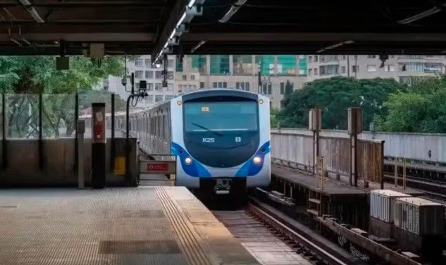 Metrô de SP faz 52 anos com fim do bilhete magnético anunciado; entenda